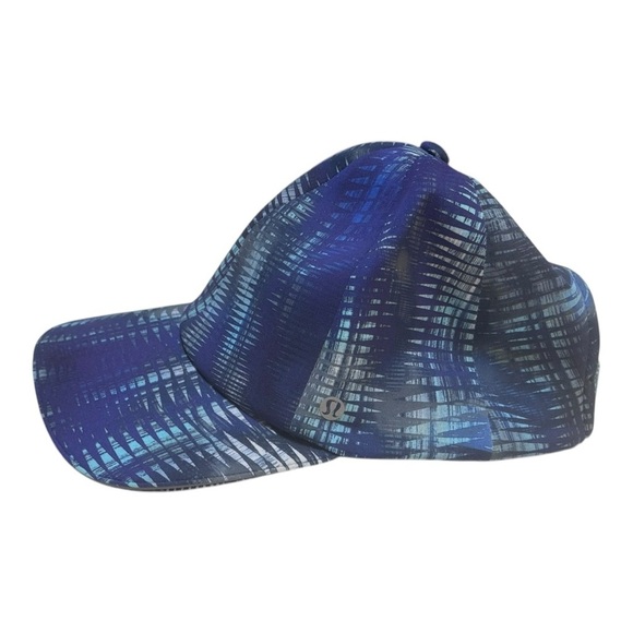 Lululemon Fast and Free Run Hat- O/S - Picture 2 of 16